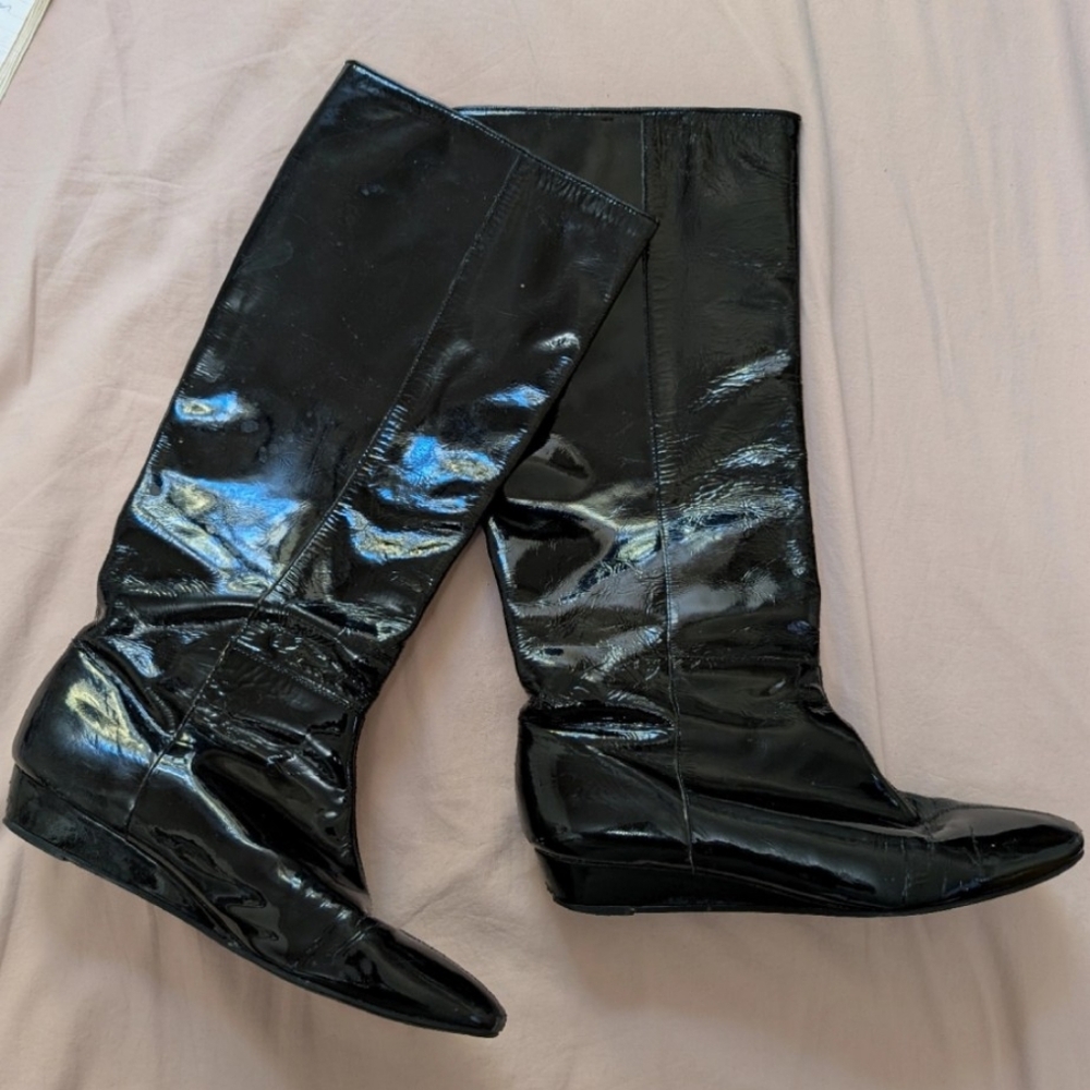 BCBGirls Shiny Black Patent Boots size 7